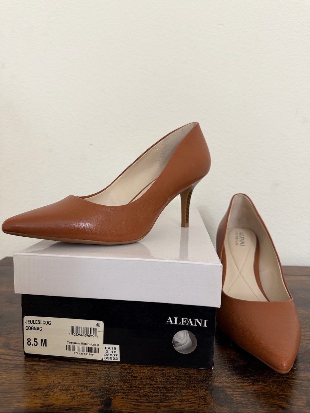Alfani Cognac Brown Pointed-Toe Mid Heel Pump